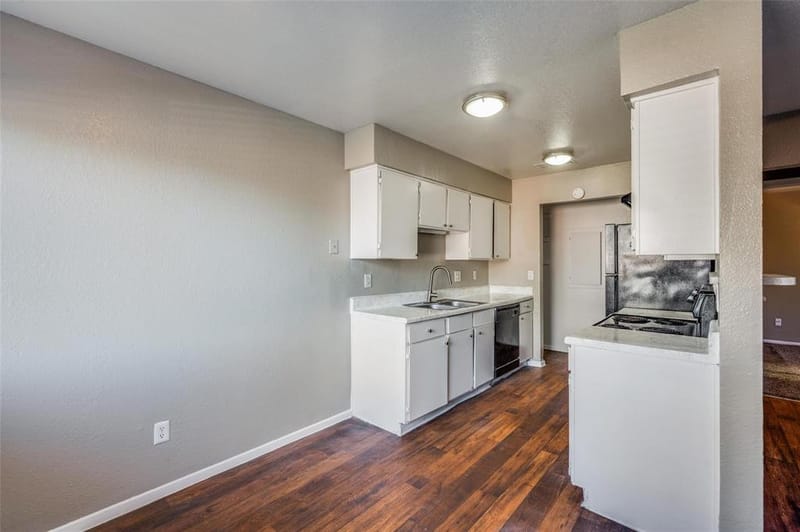 1122 Millview # 701, Arlington TX 76012 - Photo 8