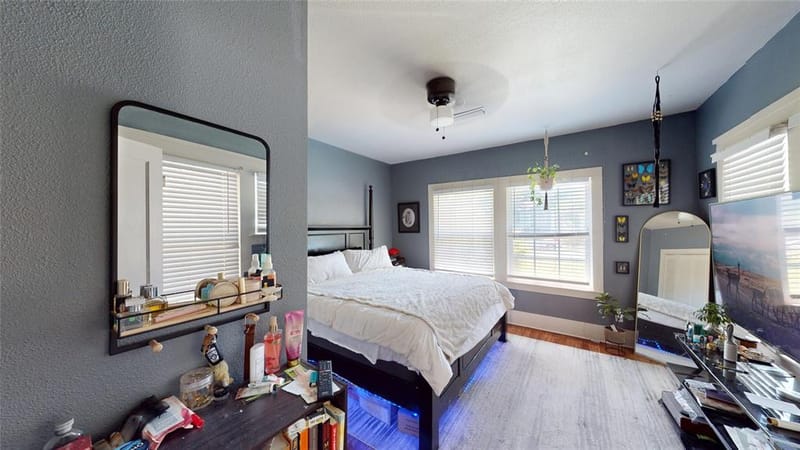 704 Cameron Avenue, Dallas TX 75223 - Photo 10