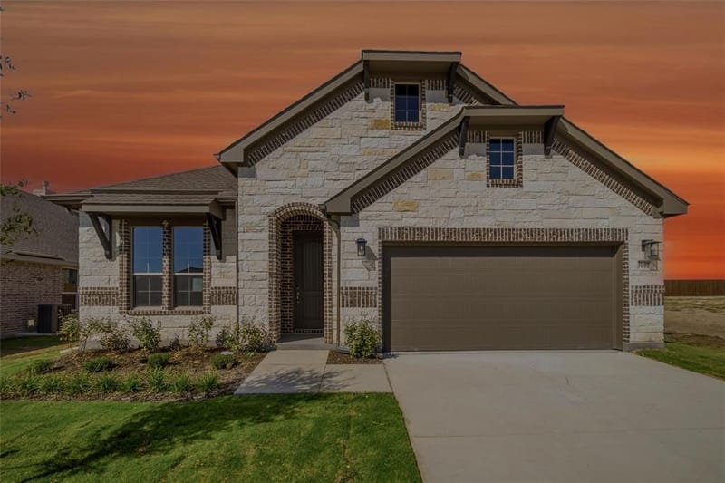 3007 Leopard Lane, Ennis TX 75119