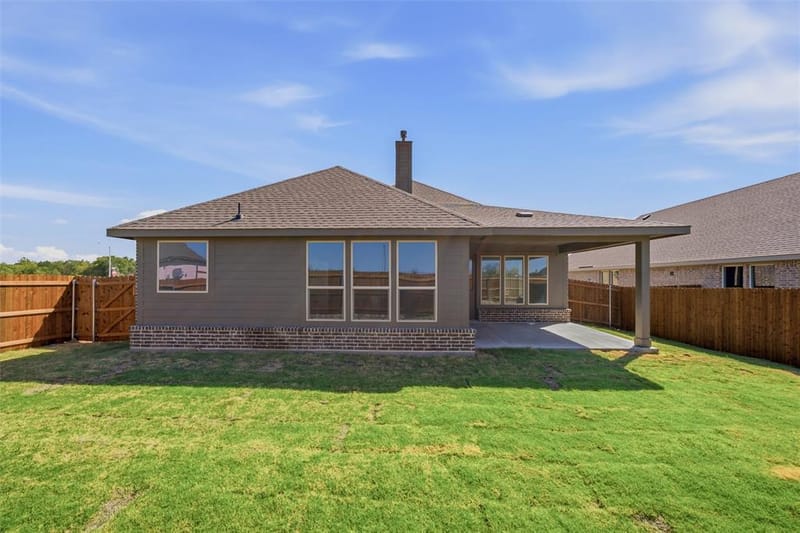 3007 Leopard Lane, Ennis TX 75119 - Photo 28