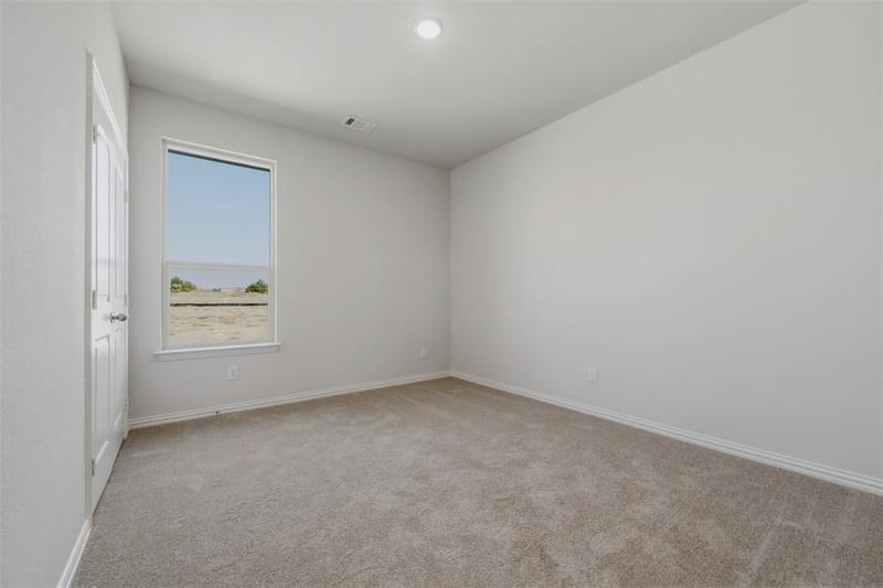 3007 Leopard Lane, Ennis TX 75119 - Photo 15