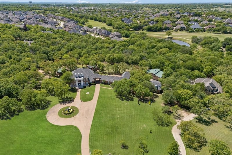 385 Meadow View Drive, Argyle TX 76226 - Photo 3