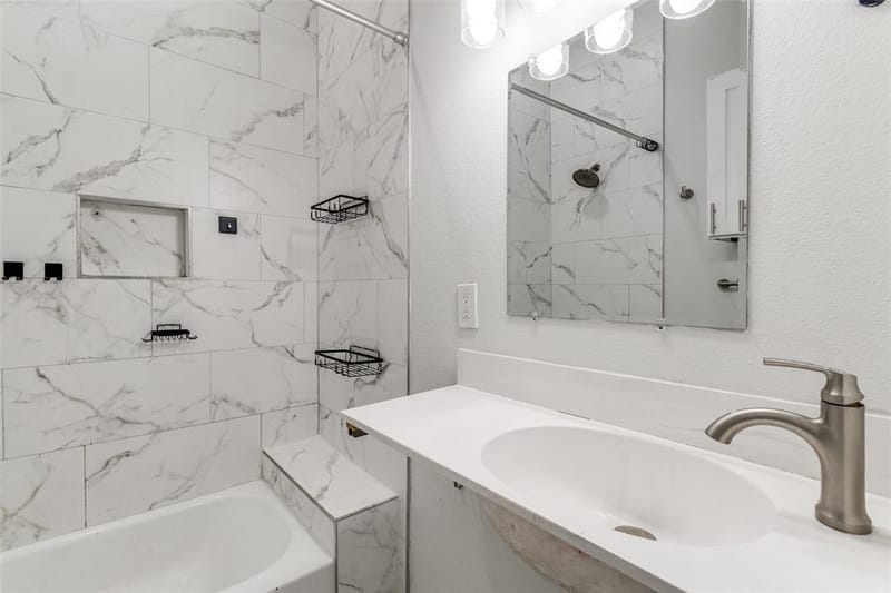 2323 Stoneman Street, Dallas TX 75215 - Photo 16