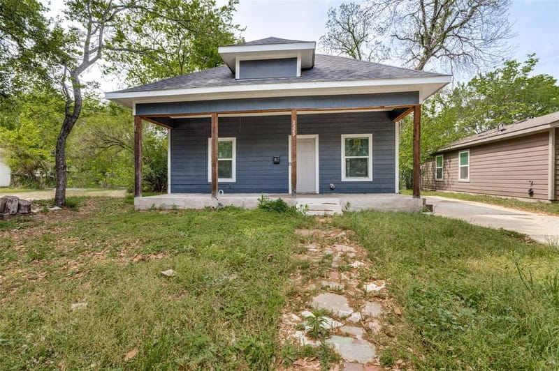 2323 Stoneman Street, Dallas TX 75215