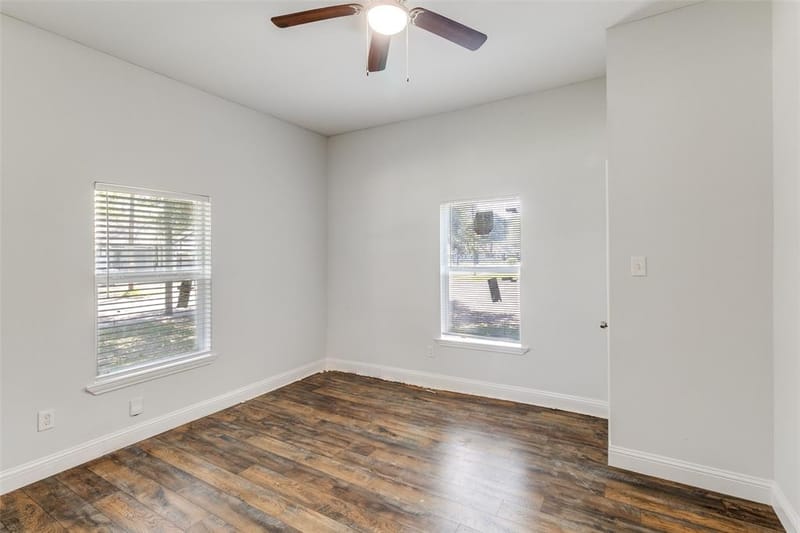 2323 Stoneman Street, Dallas TX 75215 - Photo 11