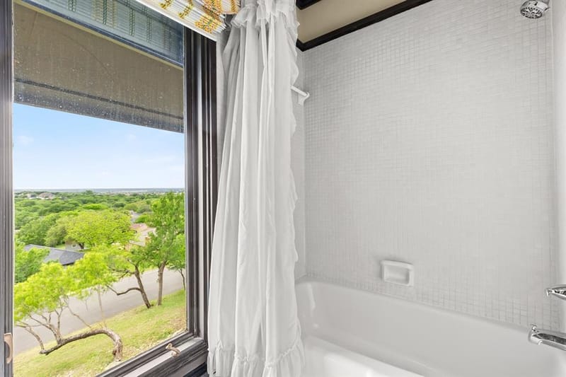 1188 Windwood Lane, Woodway TX 76712 - Photo 28