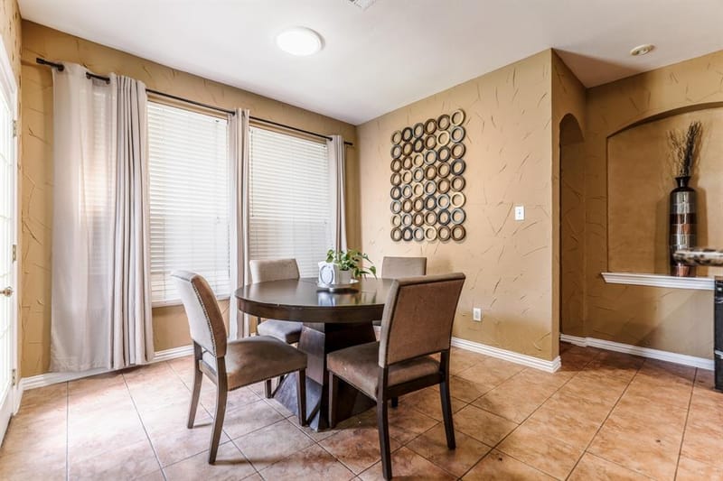 611 Laura Lane, Grand Prairie TX 75052 - Photo 12