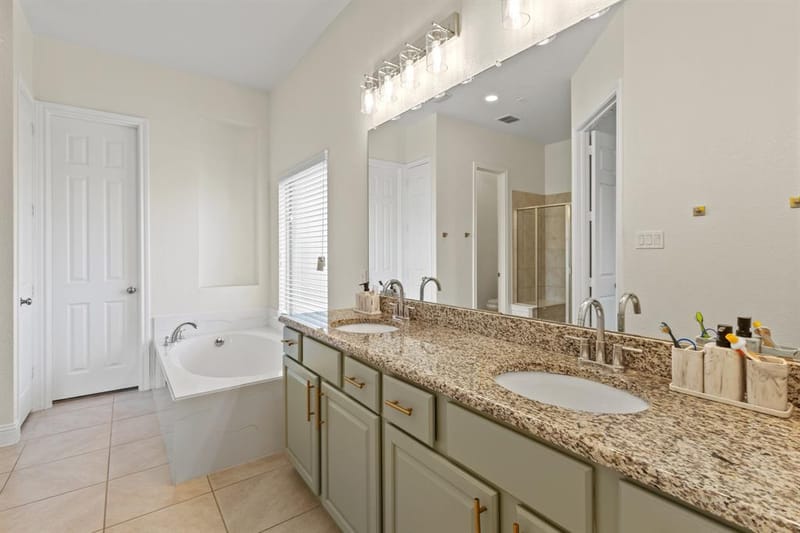 417 Burberry, Grand Prairie TX 75052 - Photo 13
