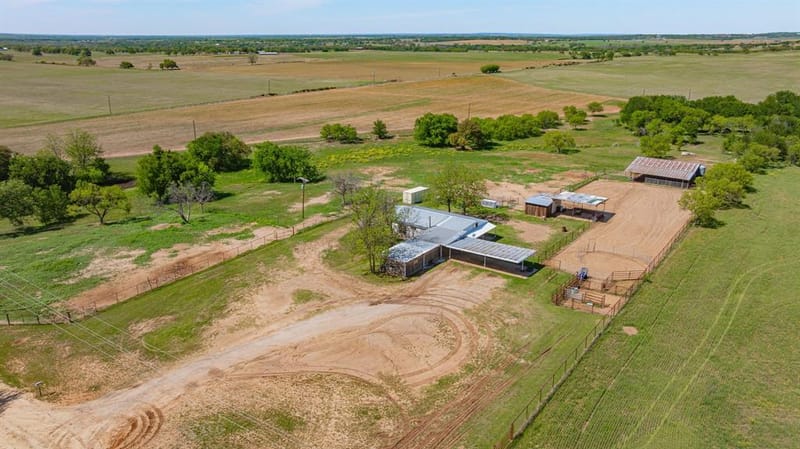 1301 County Road 440, De Leon TX 76444 - Photo 33