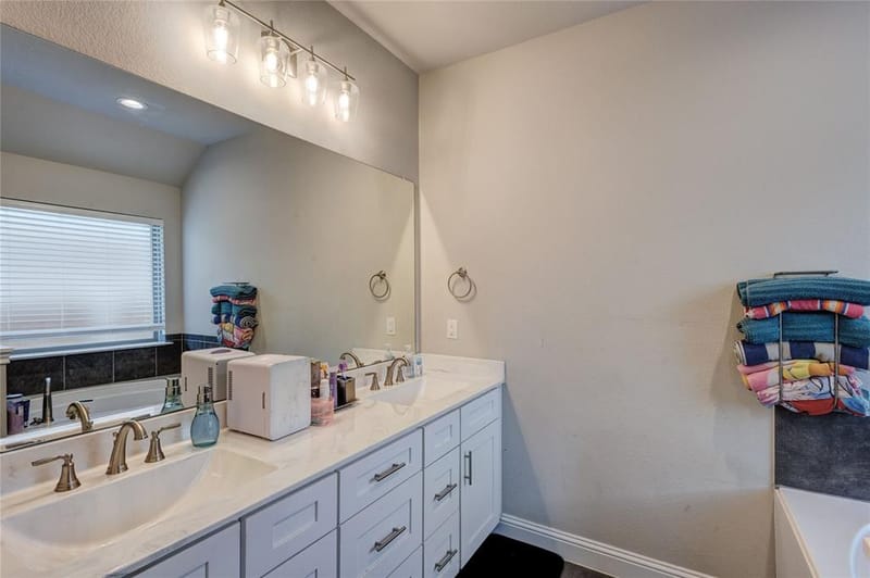 1408 Eagle Nest Drive, Pelican Bay TX 76020 - Photo 5