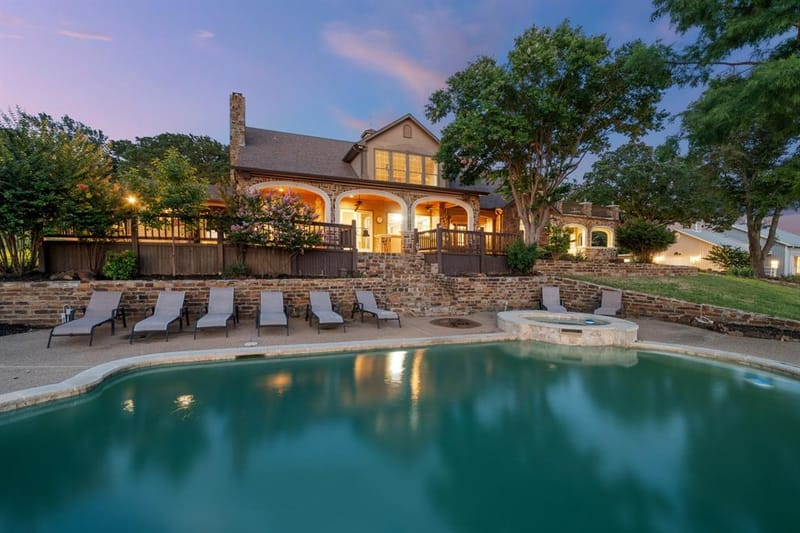 6068 NORTHVIEW Court, Aubrey TX 76227 - Photo 23