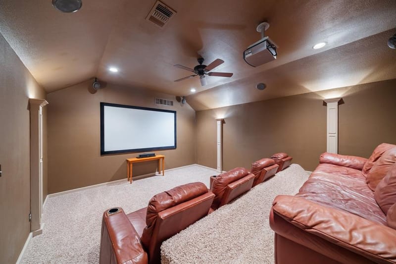 6068 NORTHVIEW Court, Aubrey TX 76227 - Photo 13