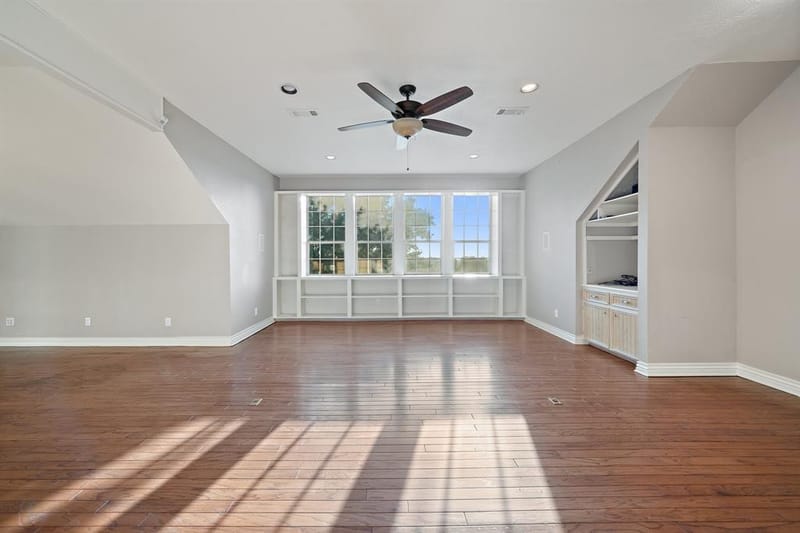 6068 NORTHVIEW Court, Aubrey TX 76227 - Photo 12