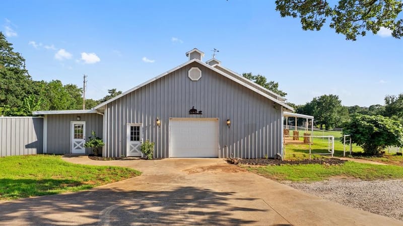 6068 NORTHVIEW Court, Aubrey TX 76227 - Photo 20