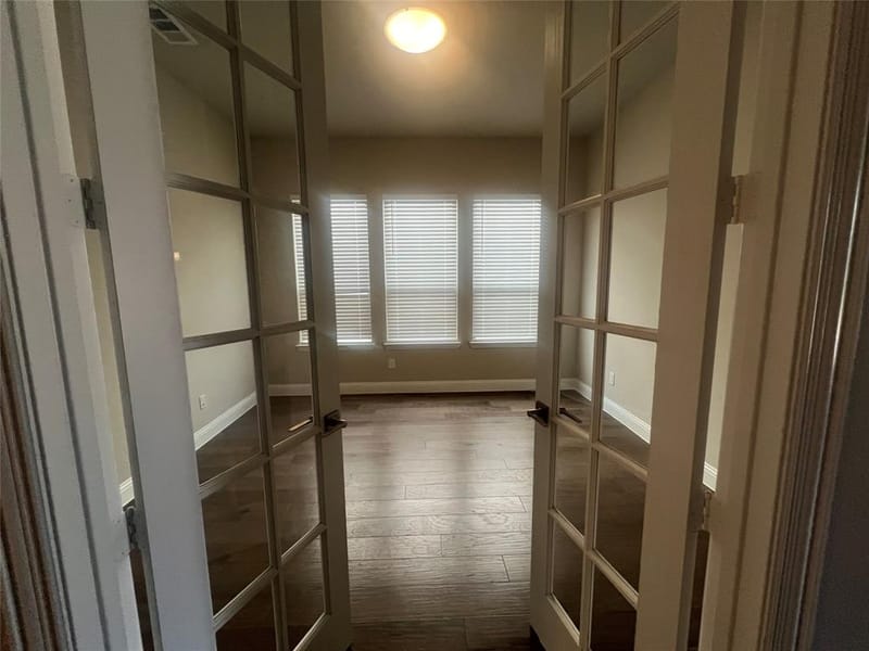 4805 Sunnybrook Drive, Plano TX 75093 - Photo 3