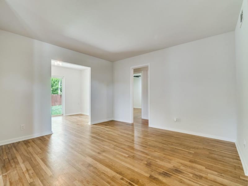 2315 Inadale Avenue, Dallas TX 75228 - Photo 9