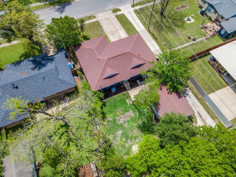 2315 Inadale Avenue, Dallas TX 75228 - Photo 35