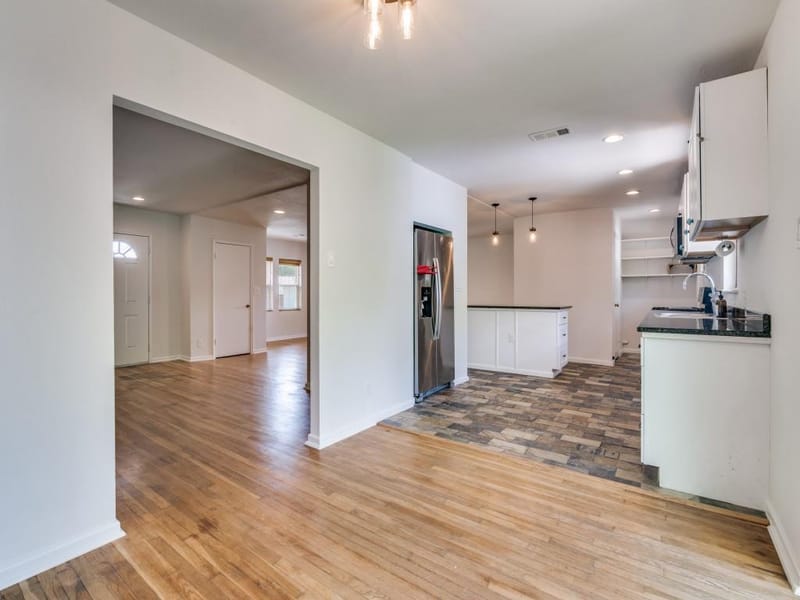 2315 Inadale Avenue, Dallas TX 75228 - Photo 21
