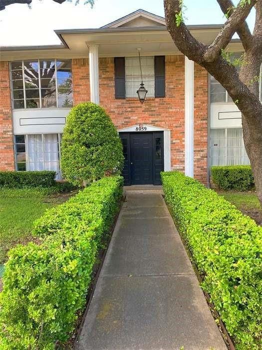 8057 Meadow Road # 202, Dallas TX 75231