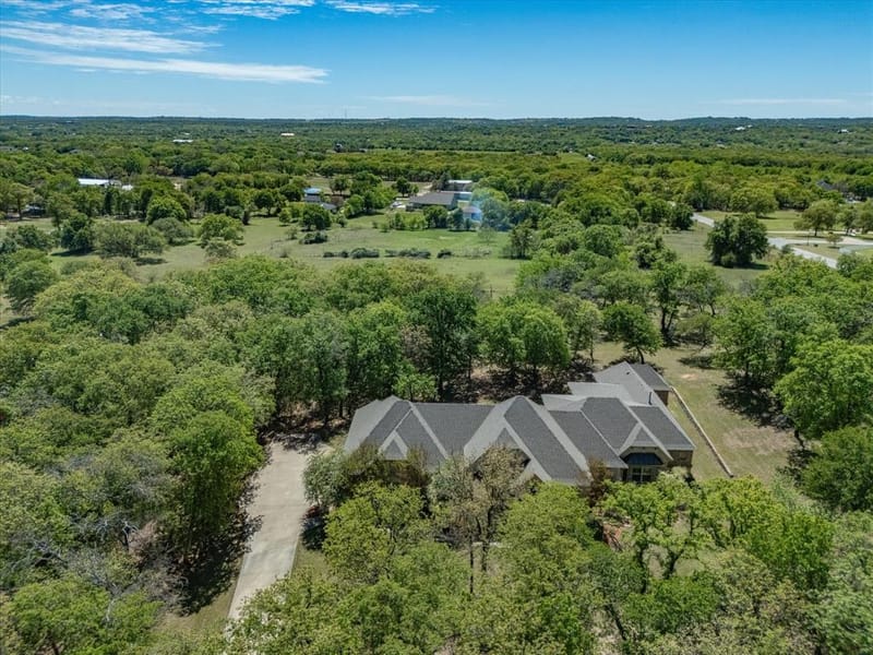 104 Lariat Court, Azle TX 76020 - Photo 5
