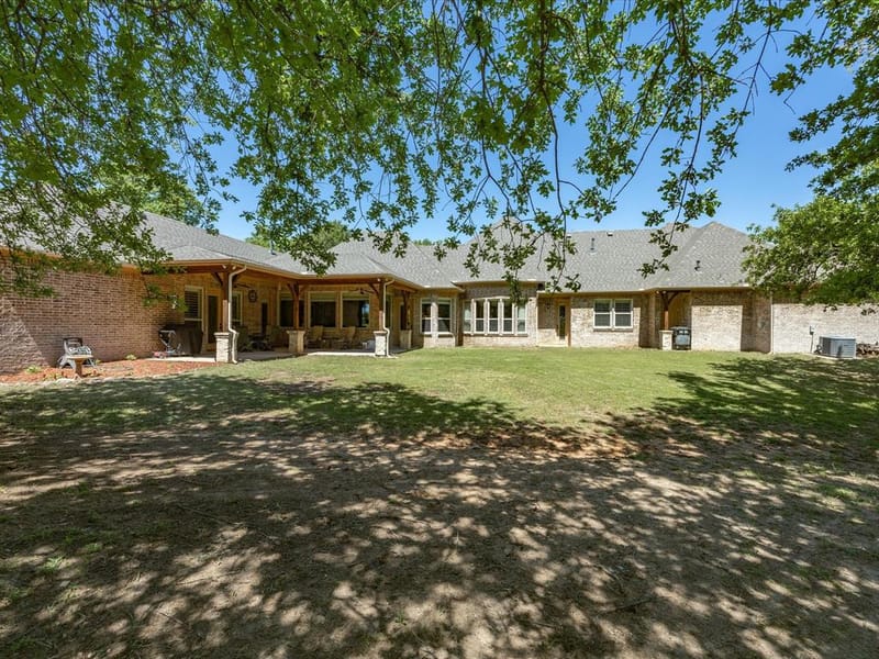 104 Lariat Court, Azle TX 76020 - Photo 9