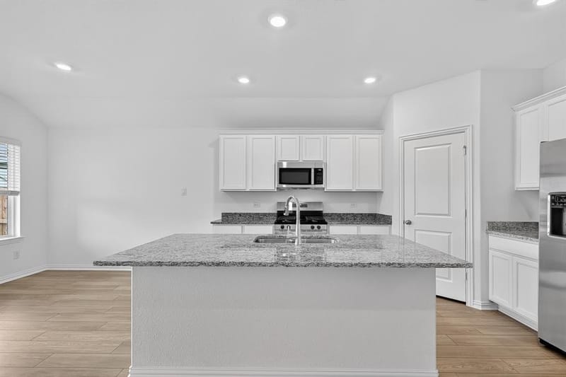 2339 Buffalo Bayou Way, Crandall TX 75114 - Photo 2
