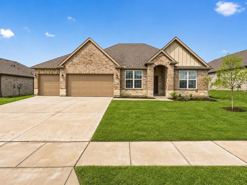 215 Saddletree Drive, Josephine TX 75173