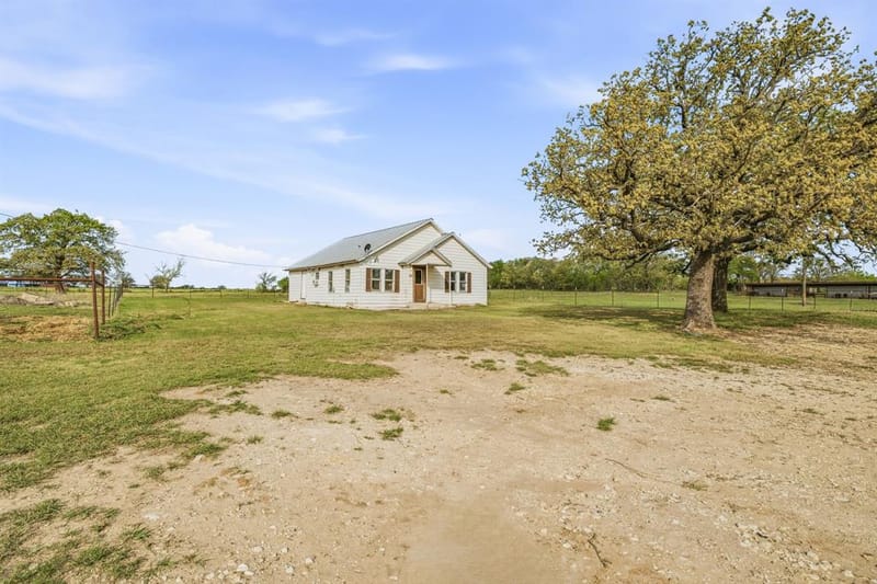 802 Private Road 1675, Stephenville TX 76401 - Photo 24