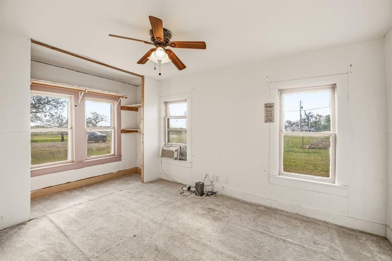802 Private Road 1675, Stephenville TX 76401 - Photo 29