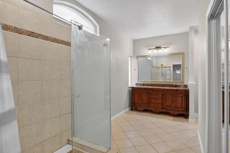 2622 Covington Drive, Garland TX 75040 - Photo 13