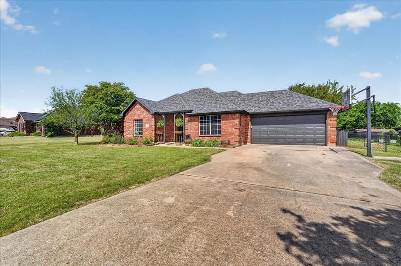 113 Northview Drive, Fate TX 75189 - Photo 2