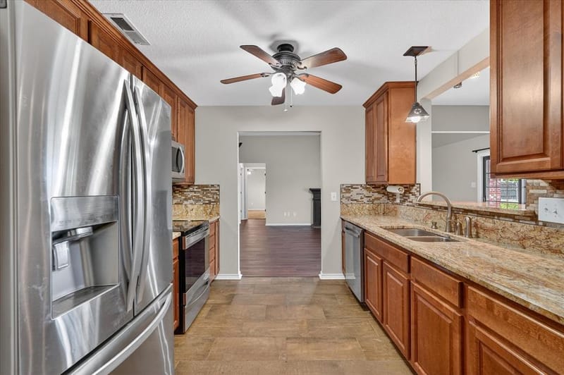 113 Northview Drive, Fate TX 75189 - Photo 9