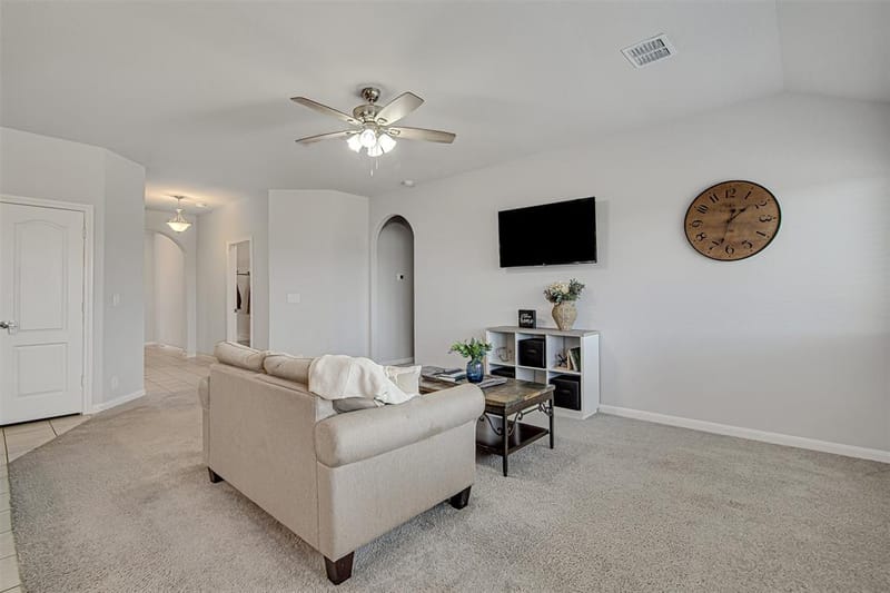 1109 Nighthawk Trail, Alvarado TX 76009 - Photo 5