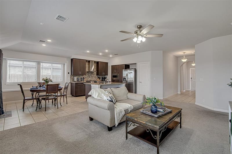 1109 Nighthawk Trail, Alvarado TX 76009 - Photo 4