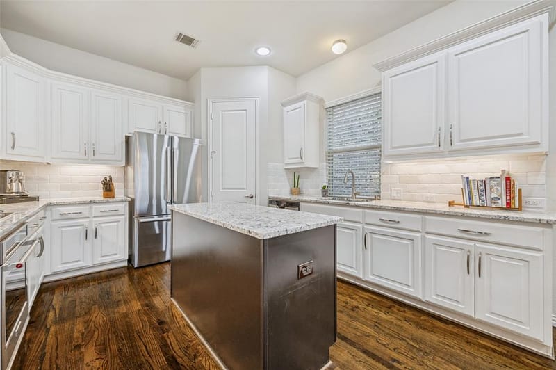 2841 Edinburgh, Carrollton TX 75006 - Photo 11
