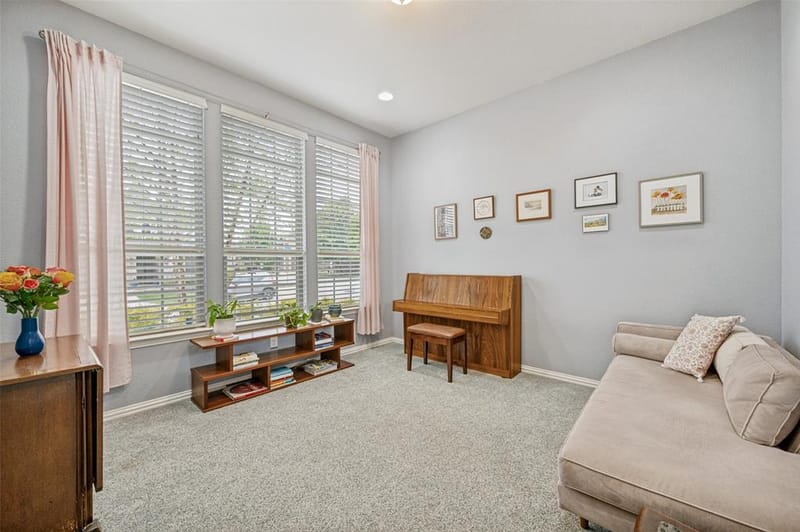 2841 Edinburgh, Carrollton TX 75006 - Photo 4