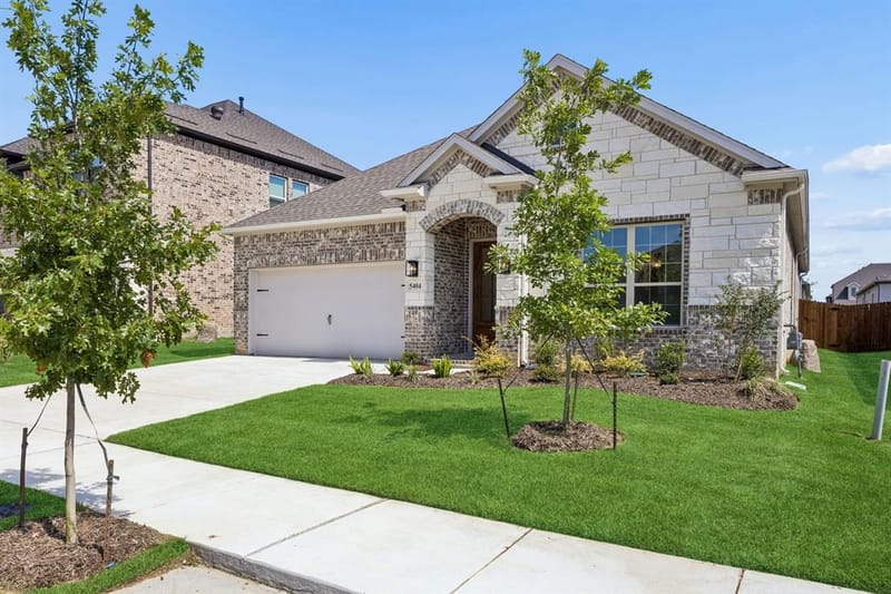 5404 Century Lake Lane, Denton TX 76226 - Photo 2