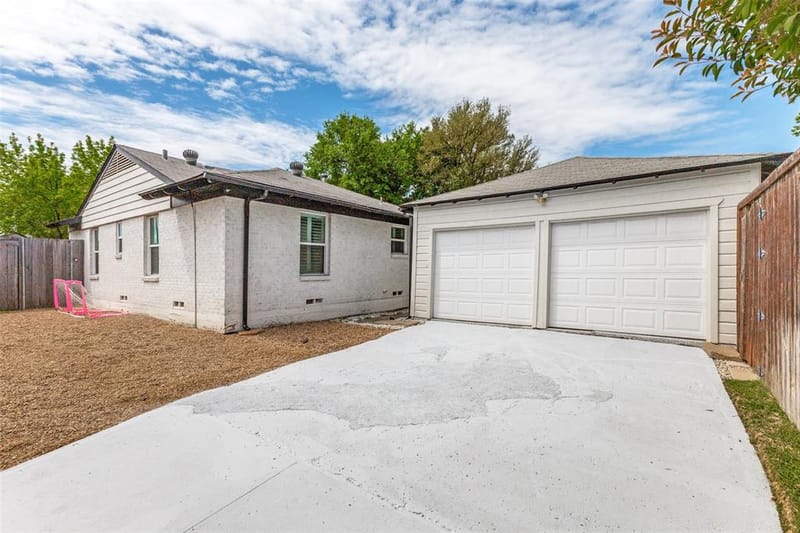 6347 Sudbury Drive, Dallas TX 75214 - Photo 23