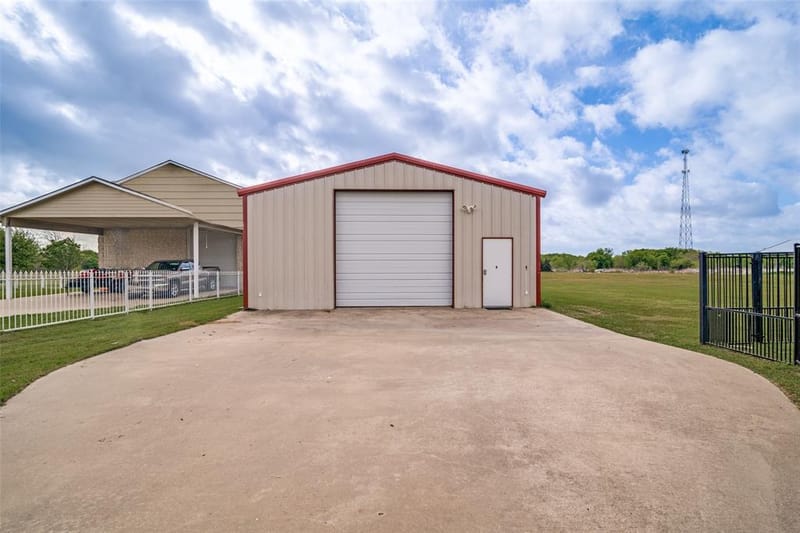 9798 Helms Trail, Forney TX 75126 - Photo 32