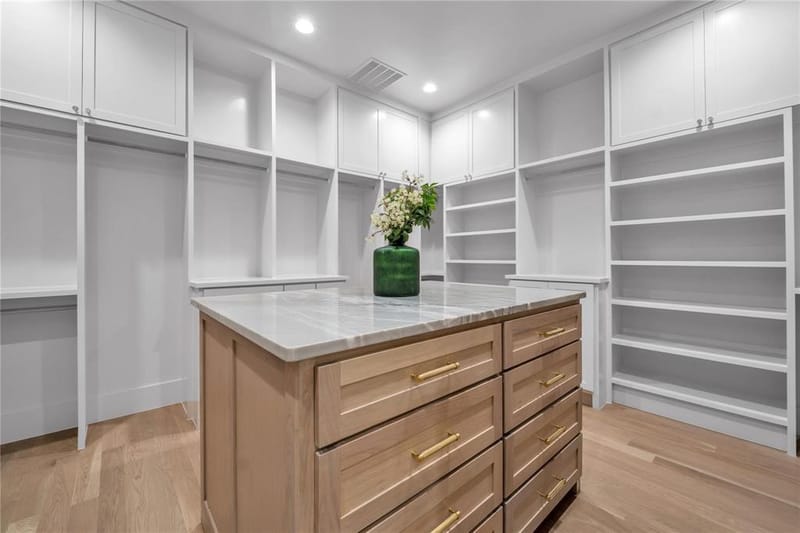 419 W Colorado Boulevard, Dallas TX 75208 - Photo 22