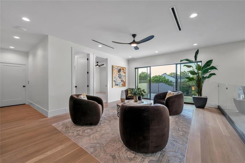 419 W Colorado Boulevard, Dallas TX 75208 - Photo 24
