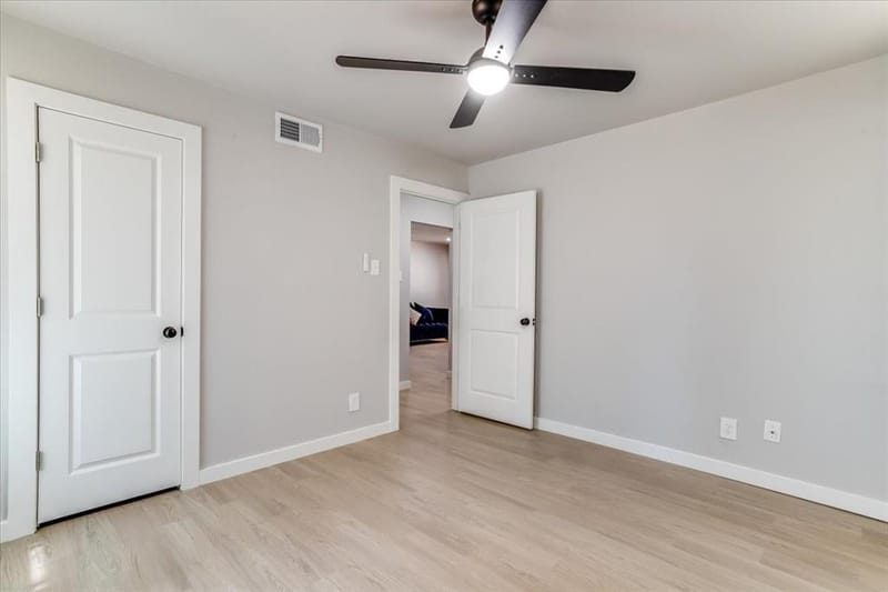 6540 Seco Boulevard, Dallas TX 75217 - Photo 23