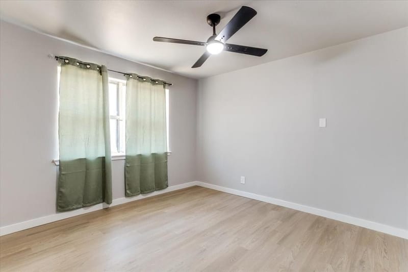 6540 Seco Boulevard, Dallas TX 75217 - Photo 22