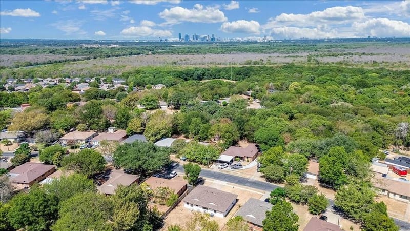 6540 Seco Boulevard, Dallas TX 75217 - Photo 34