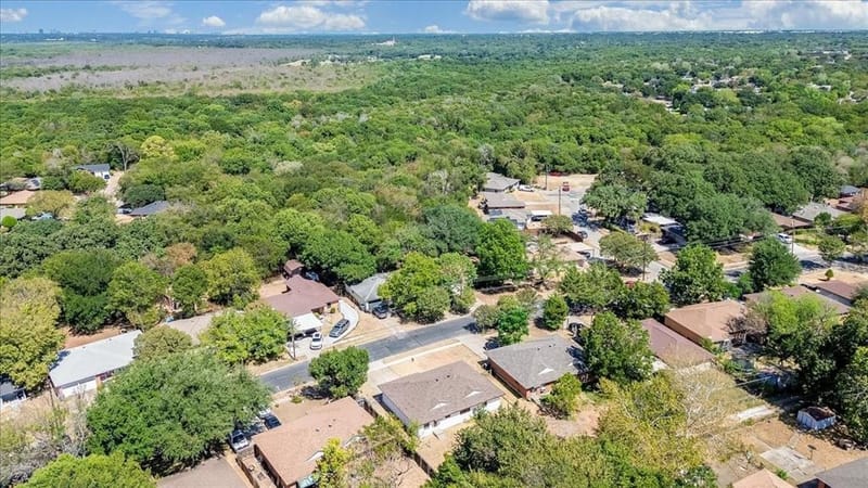 6540 Seco Boulevard, Dallas TX 75217 - Photo 35