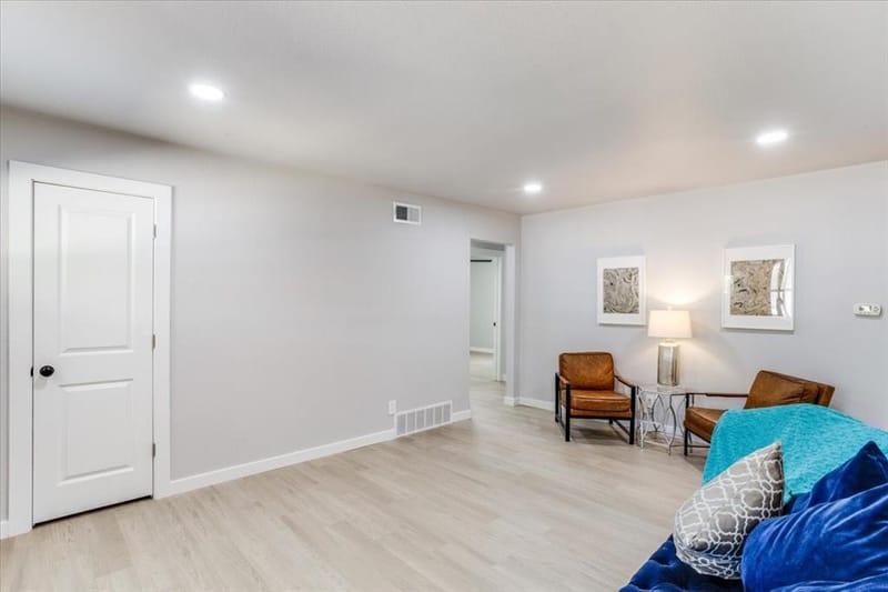 6540 Seco Boulevard, Dallas TX 75217 - Photo 8