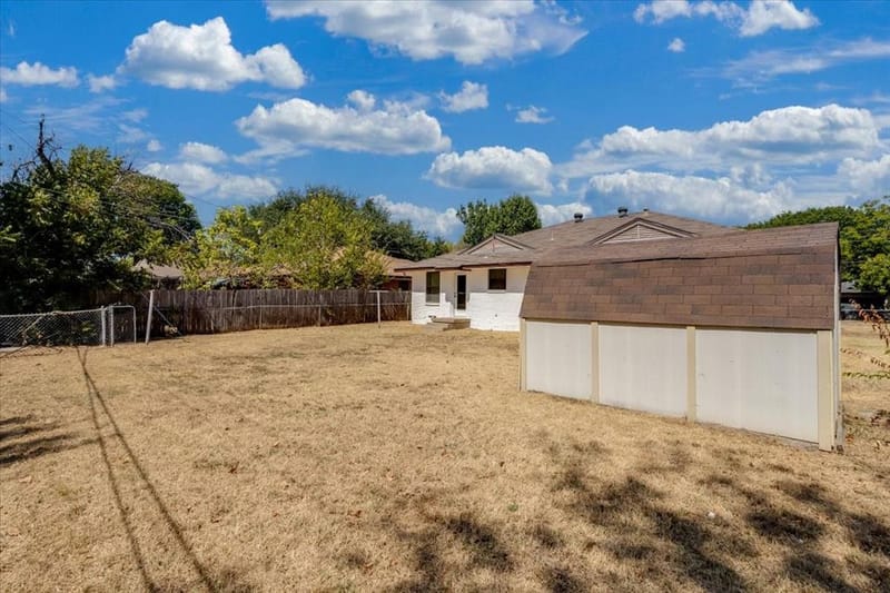 6540 Seco Boulevard, Dallas TX 75217 - Photo 25