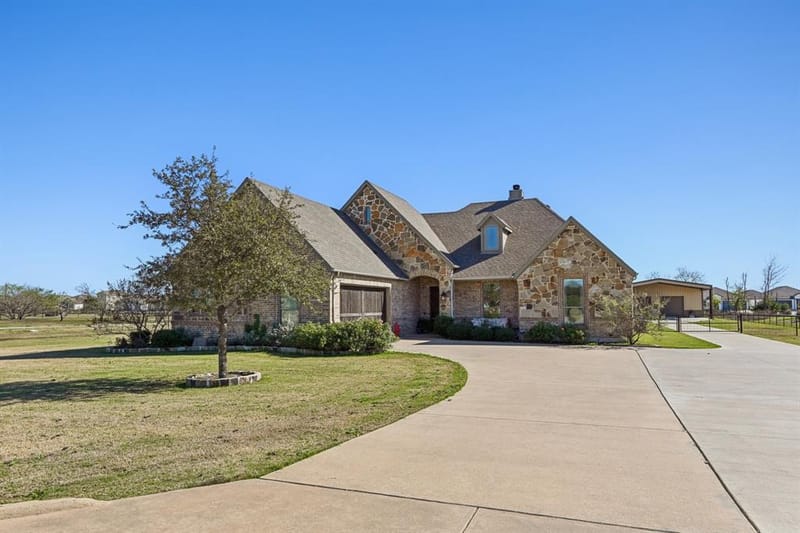 5025 White Pine Drive, Royse City TX 75189
