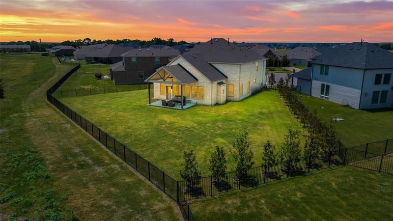 317 St Paul Court, Heath TX 75126 - Photo 5
