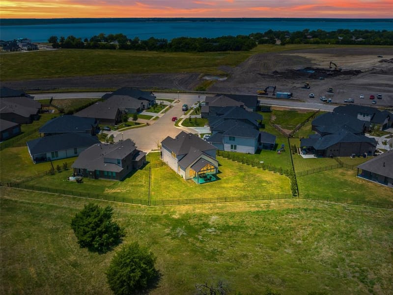317 St Paul Court, Heath TX 75126 - Photo 4